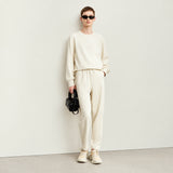 Women's Minimalist O-Neck Sweatshirt - Loose Knit Casual Autumn Top