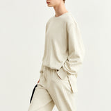 Women's Minimalist O-Neck Sweatshirt - Loose Knit Casual Autumn Top